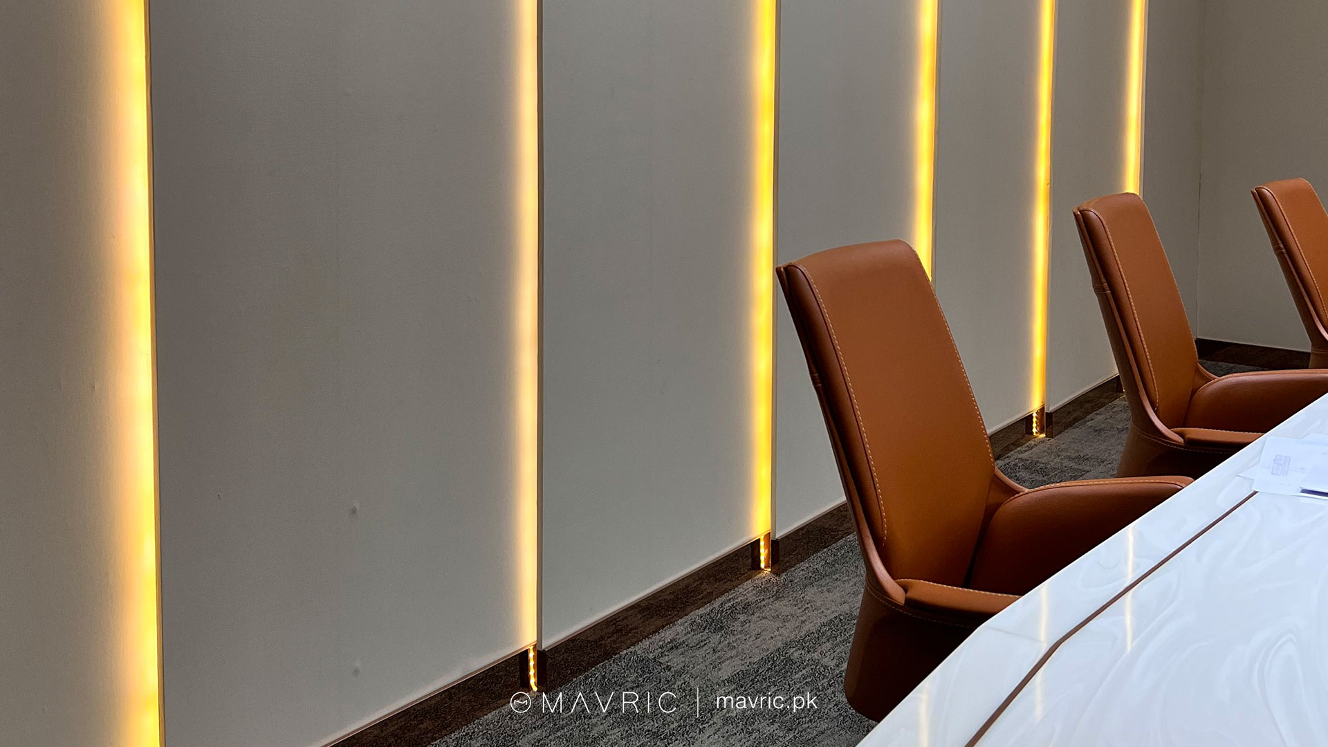 Hiline Office Mavric Architecture Interior Design Furniture Design