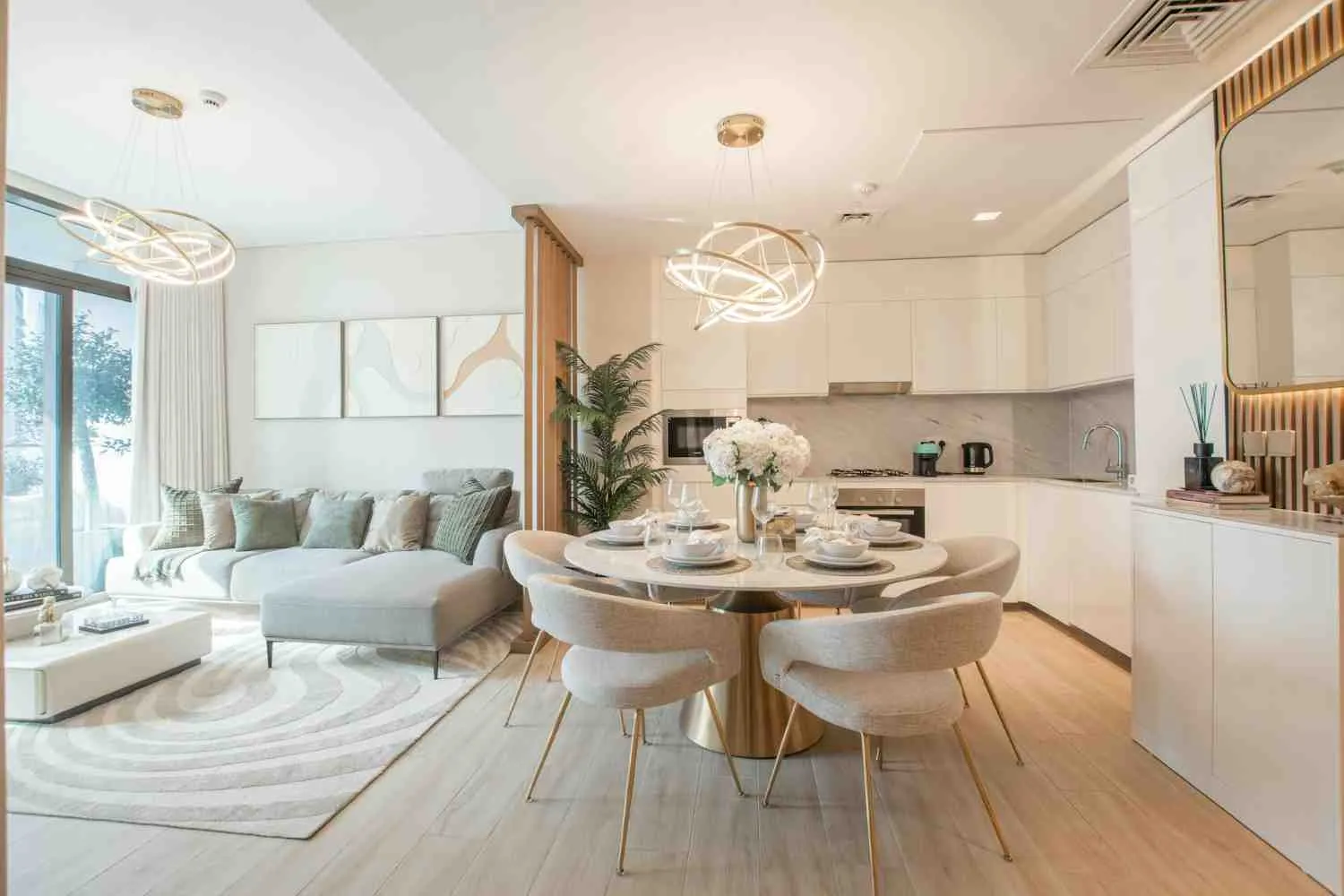 lavish Dining Table Design