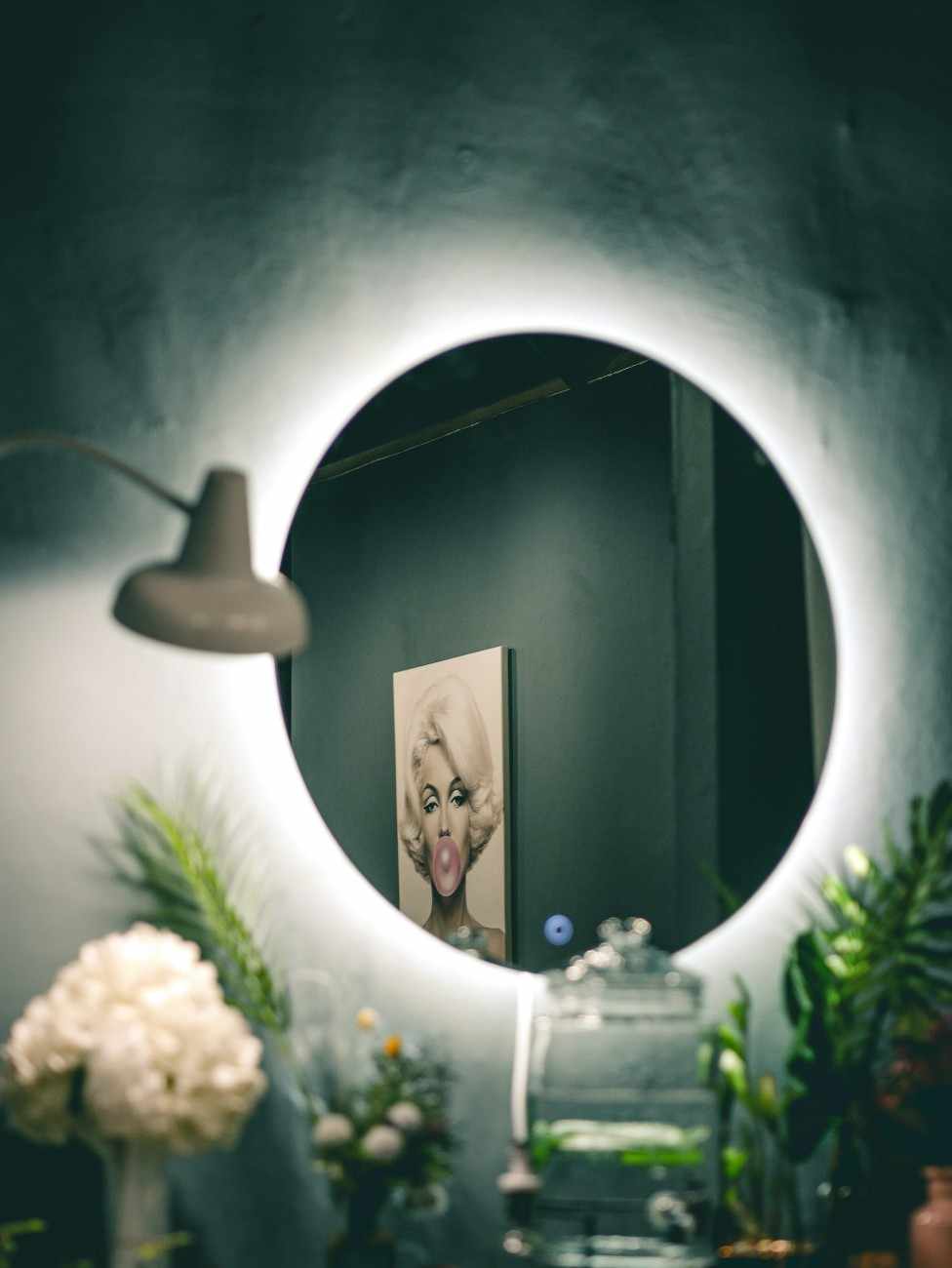 smart dressing table design